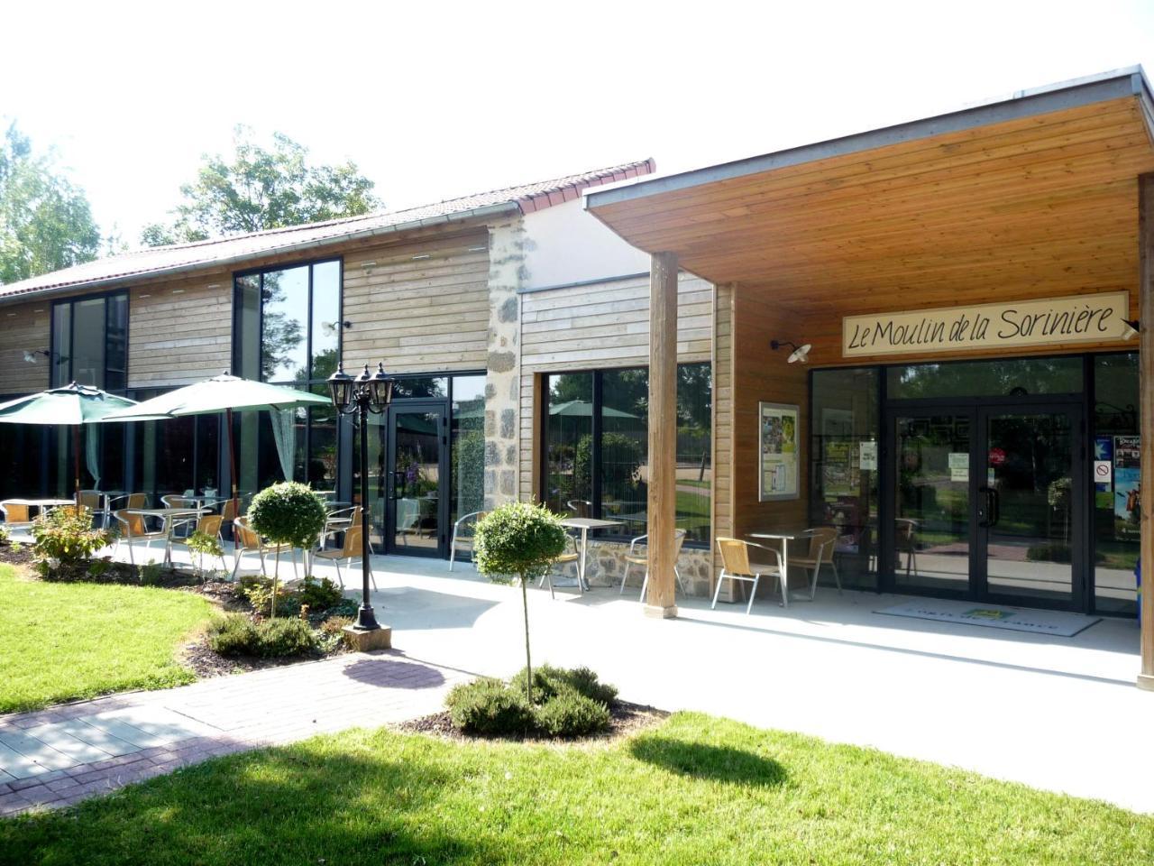 Hotel Logis Le Moulin De La Soriniere Nueil-sous-les-Aubiers Exterior foto